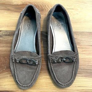 Woman’s COACH Fortunata Loafers Flats Sz 6.5